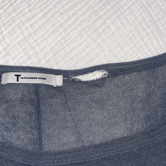 T Alexander Wang lightweight knit asymmetrical sweater. Dirty olive colour. S - Picture 7 of 10